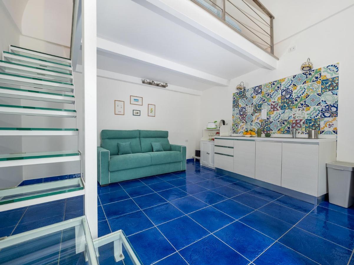 Santoro Suite - De Vivo Realty Sorrento โปซิตาโน ภายนอก รูปภาพ