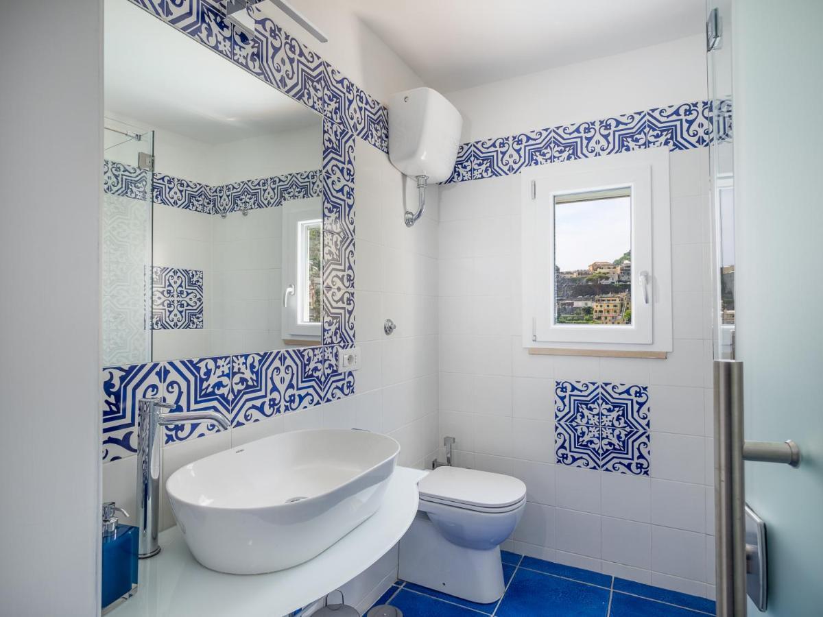 Santoro Suite - De Vivo Realty Sorrento โปซิตาโน ภายนอก รูปภาพ