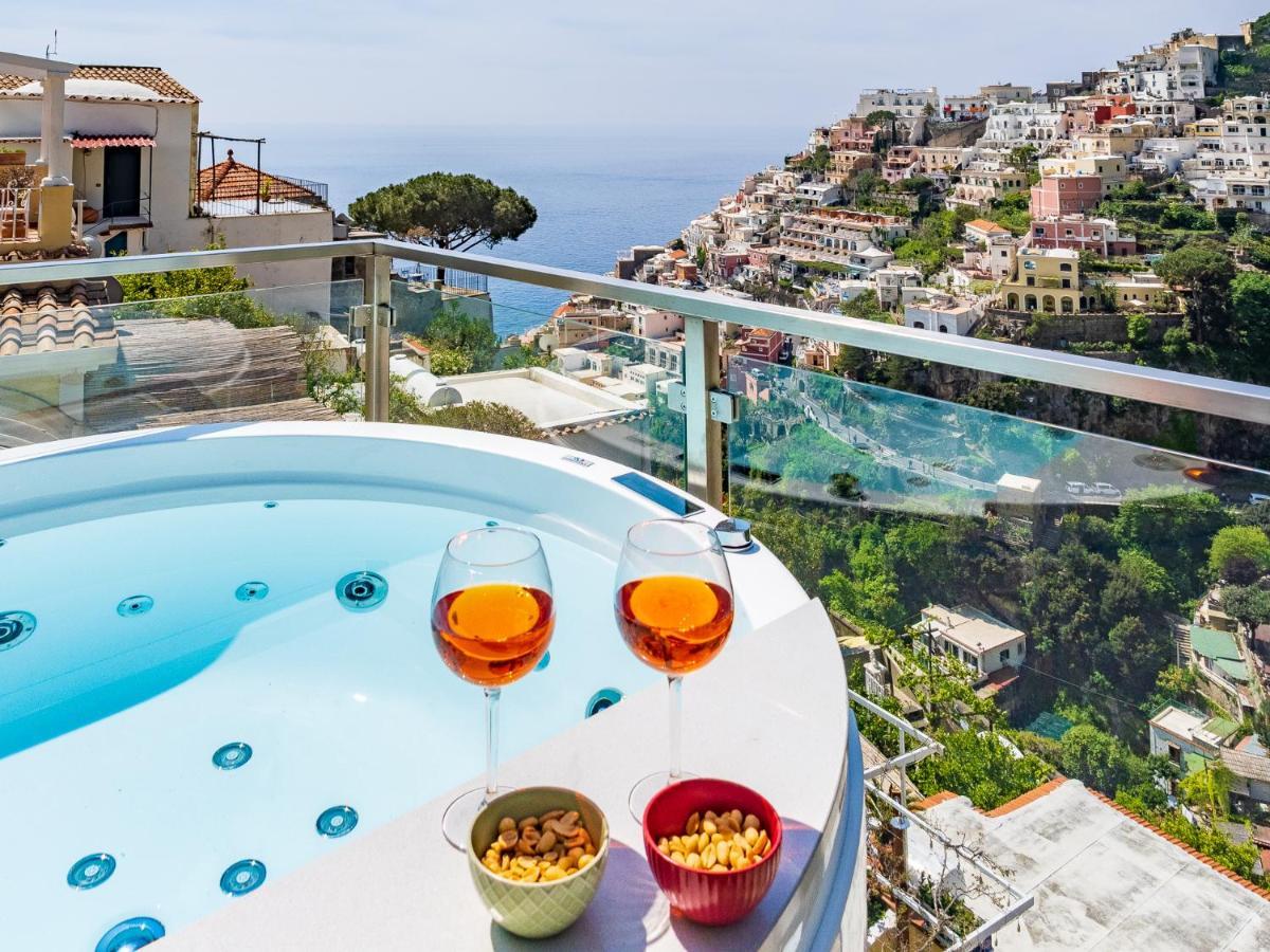 Santoro Suite - De Vivo Realty Sorrento โปซิตาโน ภายนอก รูปภาพ